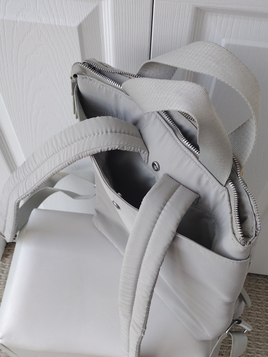 House Of Harlow Quilted Light Gray Women’s Backpack main image 14